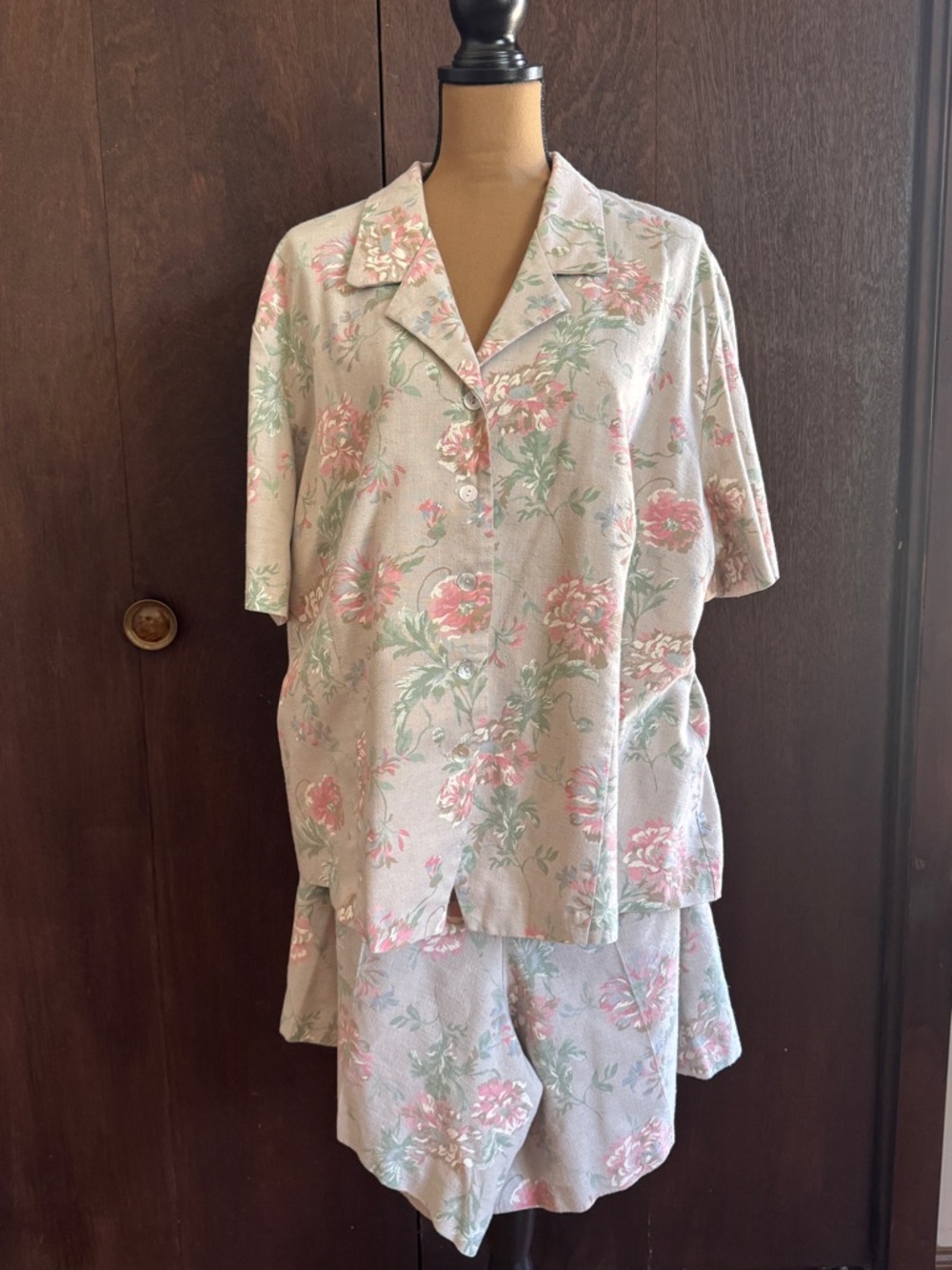 Vintage Requirements Two-Piece Set Linen Blend Short Set - Made in USA